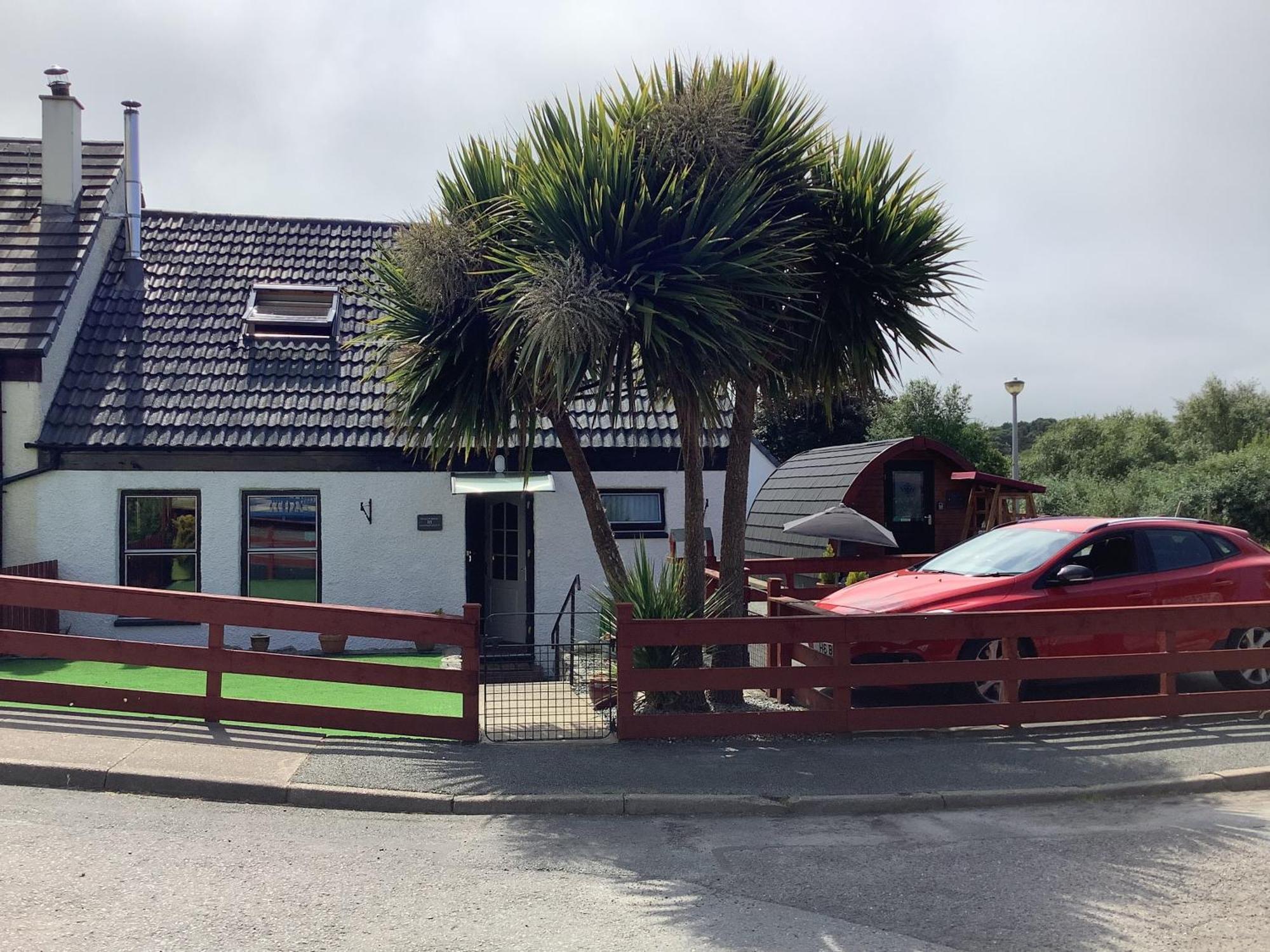 Heatherbrae Cosy Wooden Pod Hotel Kyle of Lochalsh Exterior photo